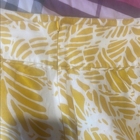 LOFT Yellow Pleated Bubble Mini Skirt - Picture 3 of 3